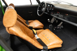 										1976 Porsche 911S Coupe Signature Edition full									