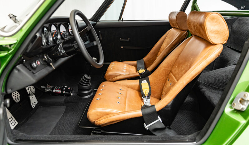 								1976 Porsche 911S Coupe Signature Edition full									