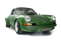 										1976 Porsche 911S Coupe Signature Edition full									