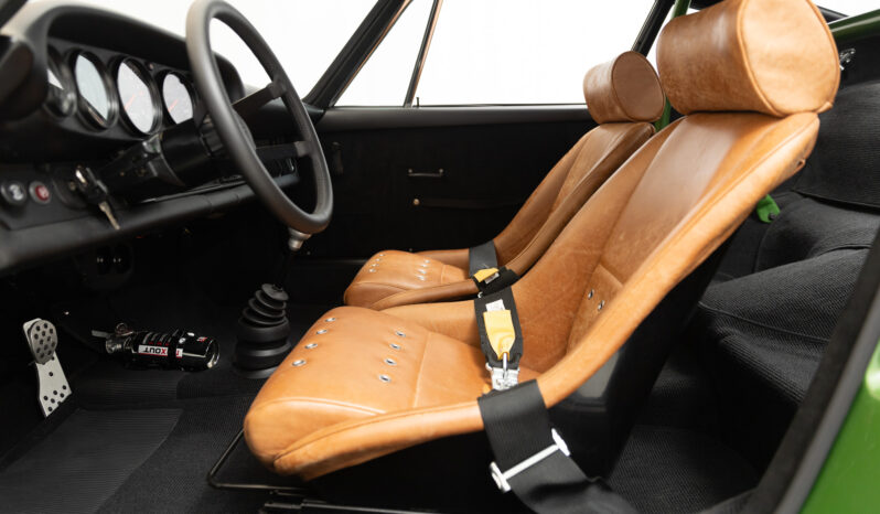 								1976 Porsche 911S Coupe Signature Edition full									