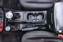 										2021 Jeep Wrangler Unlimited Rubicon 6-Speed full									