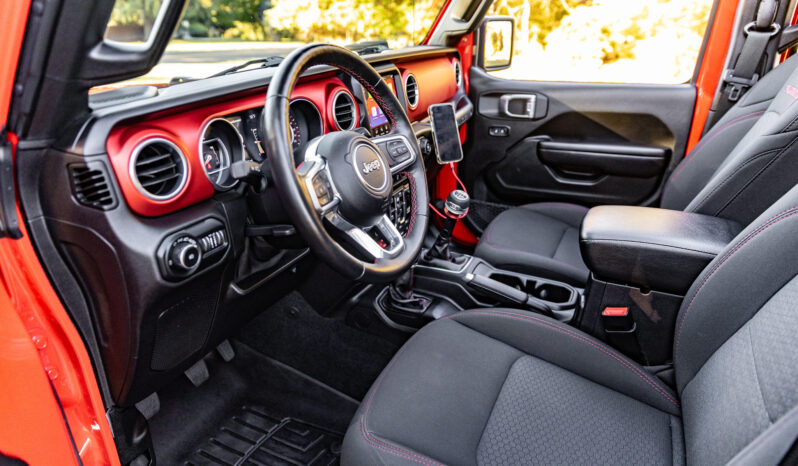 								2021 Jeep Wrangler Unlimited Rubicon 6-Speed full									
