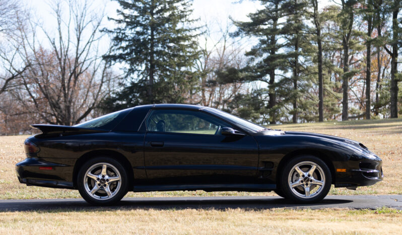 								2000 Pontiac Firebird Trans Am WS6 Coupe 6-Speed full									