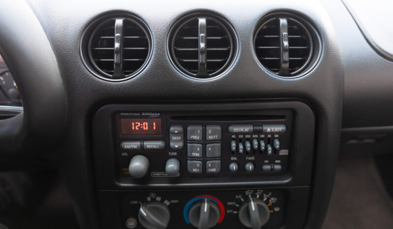 								2000 Pontiac Firebird Trans Am WS6 Coupe 6-Speed full									