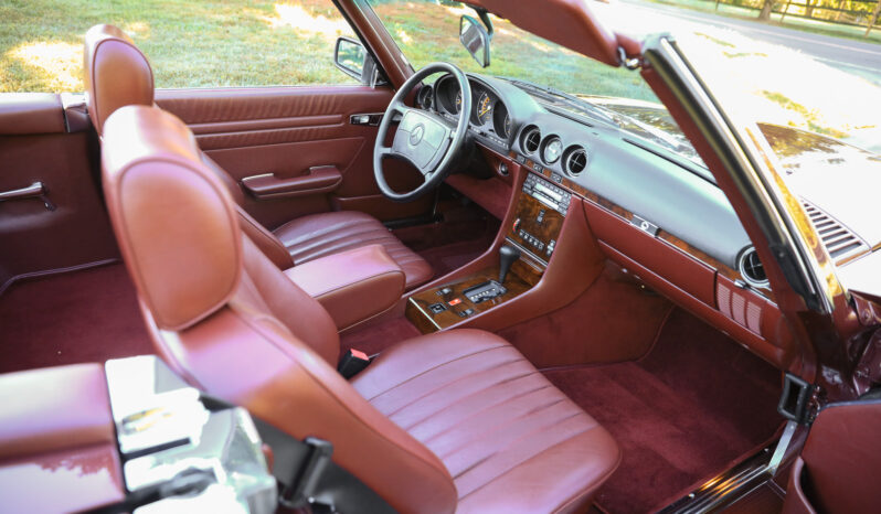 								1986 Mercedes-Benz 560SL full									