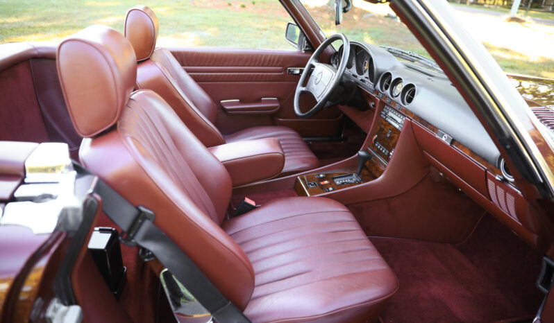 								1986 Mercedes-Benz 560SL full									