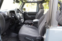 										2015 Jeep Wrangler Sport 6-Speed full									