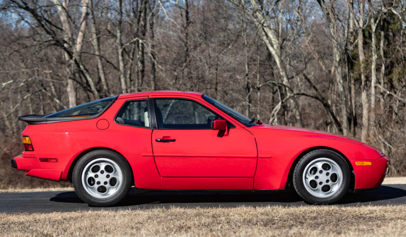 								1987 Porsche 944 Turbo full									