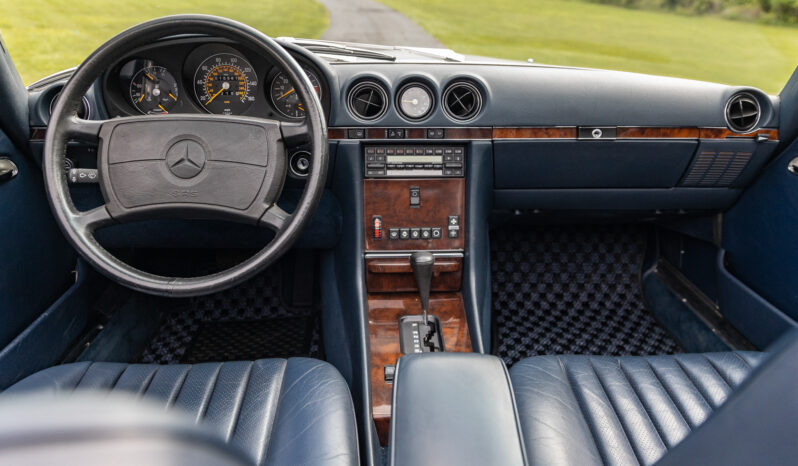 								1987 Mercedes-Benz 560SL full									