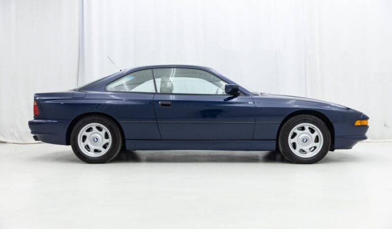 								1992 BMW 850i 6-Speed full									