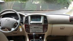 										2004 Toyota Land Cruiser UZJ100 full									