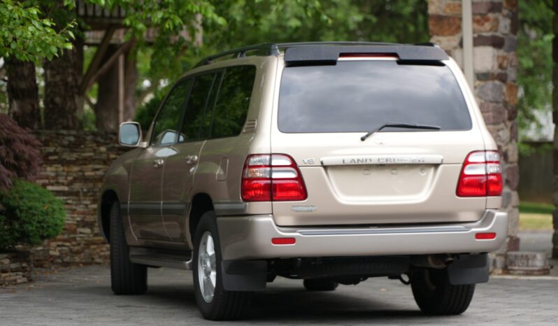 								2004 Toyota Land Cruiser UZJ100 full									