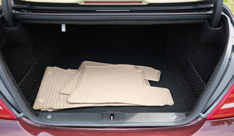 								2011 Mercedes-Benz S550 full									