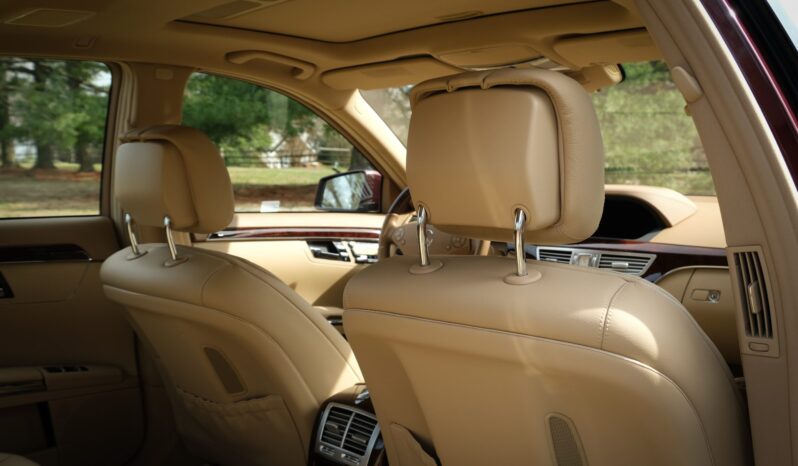 								2011 Mercedes-Benz S550 full									