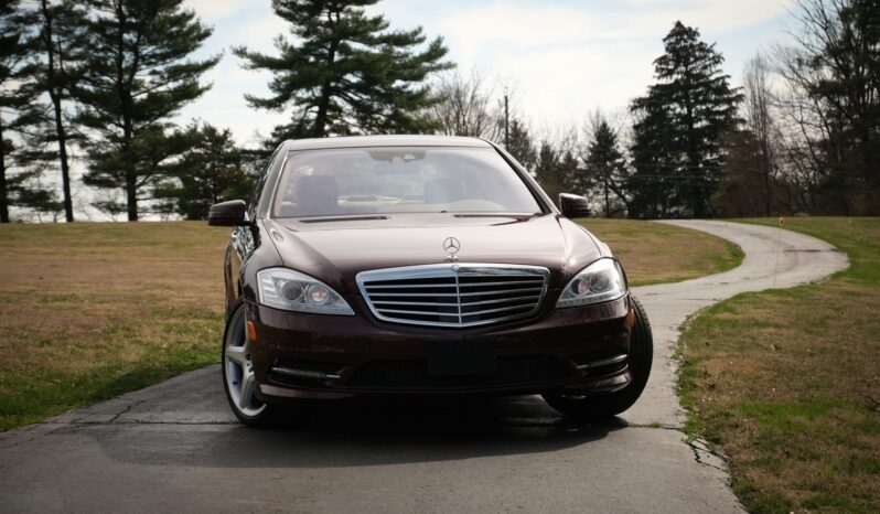 								2011 Mercedes-Benz S550 full									
