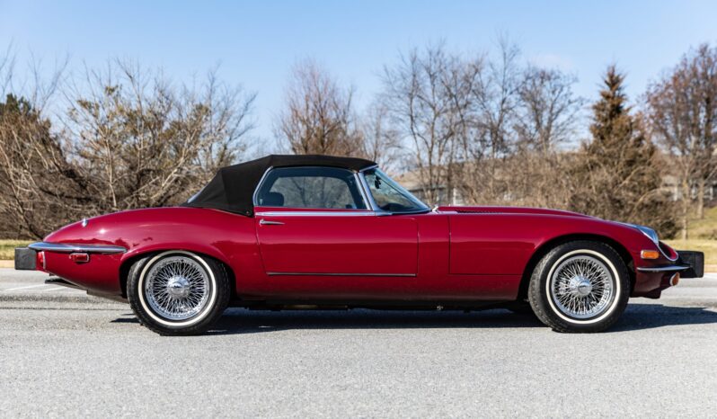 								1974 Jaguar E-Type Roadster V12 4-Speed full									