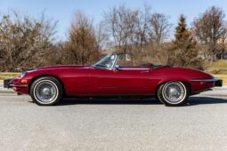 										1974 Jaguar E-Type Roadster V12 4-Speed full									