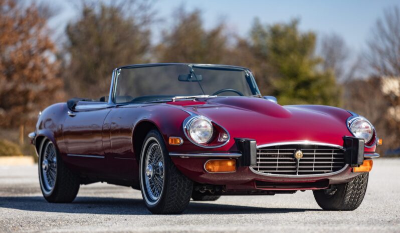 								1974 Jaguar E-Type Roadster V12 4-Speed full									