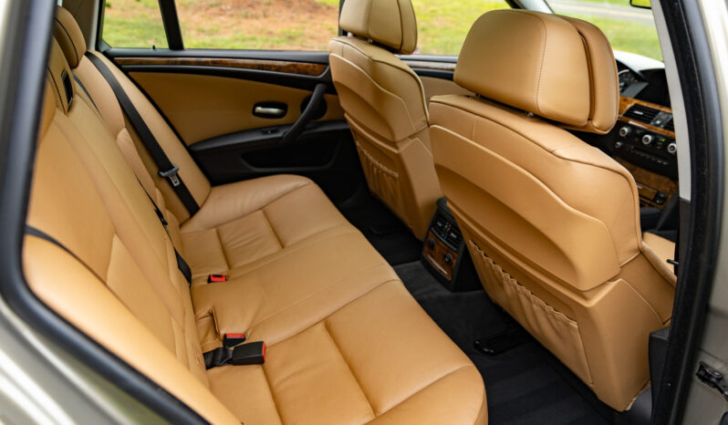 								2010 BMW 535i xDrive Sports Wagon 6-Speed full									