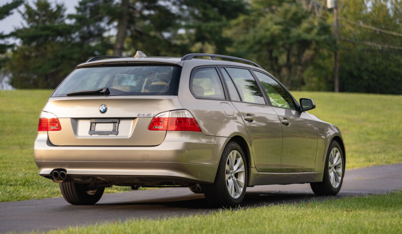 								2010 BMW 535i xDrive Sports Wagon 6-Speed full									