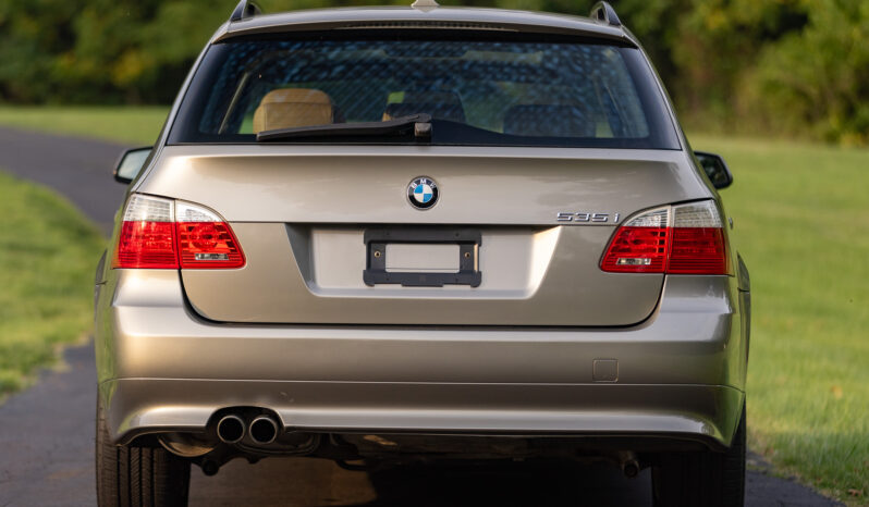 								2010 BMW 535i xDrive Sports Wagon 6-Speed full									