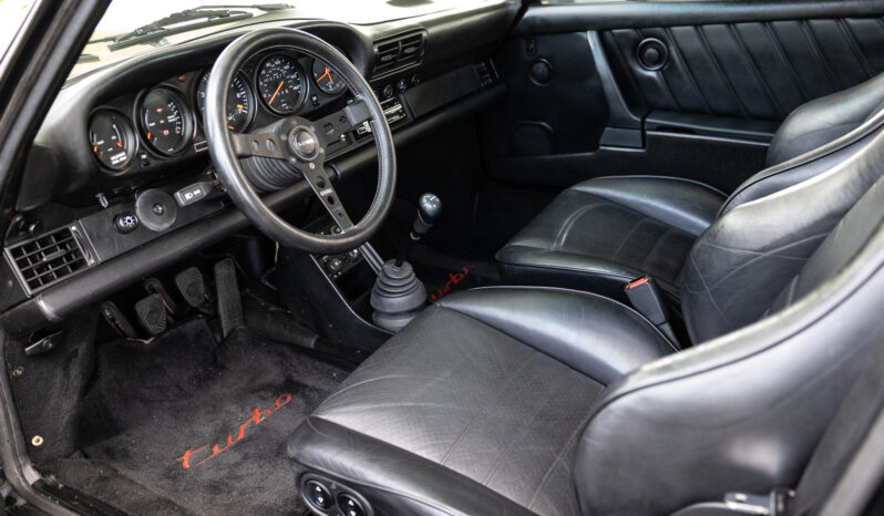 								1986 Porsche 911 Turbo Coupe full									