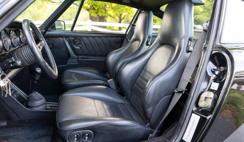 								1986 Porsche 911 Turbo Coupe full									