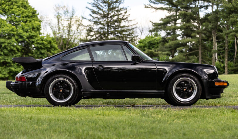 								1986 Porsche 911 Turbo Coupe full									
