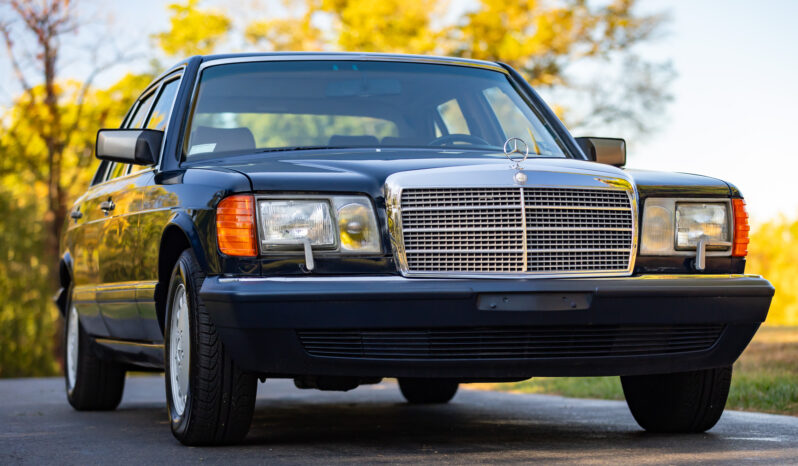 								1991 Mercedes-Benz 560SEL full									