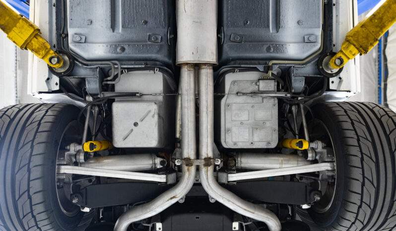 								1995 Chevrolet Corvette ZR-1 full									