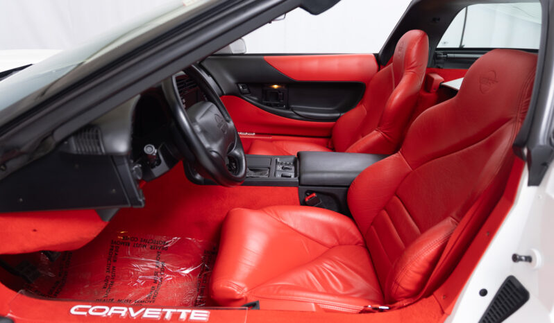 								1995 Chevrolet Corvette ZR-1 full									