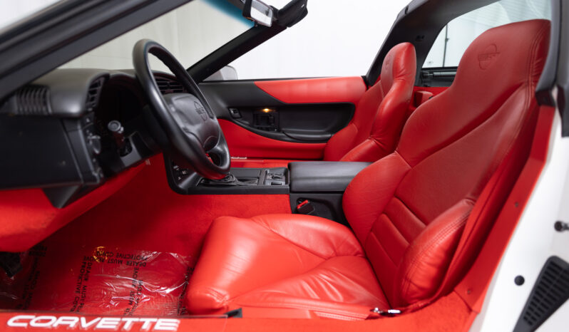 								1995 Chevrolet Corvette ZR-1 full									