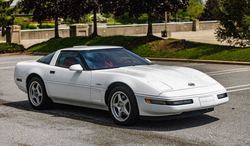 								1995 Chevrolet Corvette ZR-1 full									