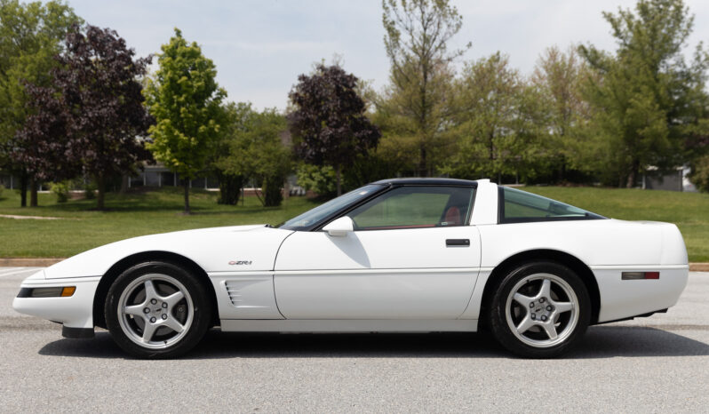 								1995 Chevrolet Corvette ZR-1 full									