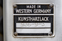 										1976 Porsche 911S Targa full									