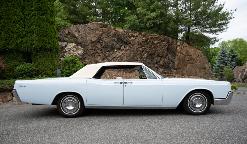 								1967 Lincoln Continental Convertible full									