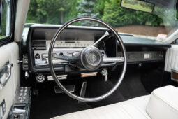 										1967 Lincoln Continental Convertible full									