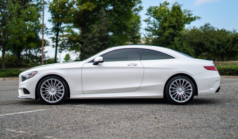 								2016 Mercedes-Benz S550 4MATIC Coupe Designo full									