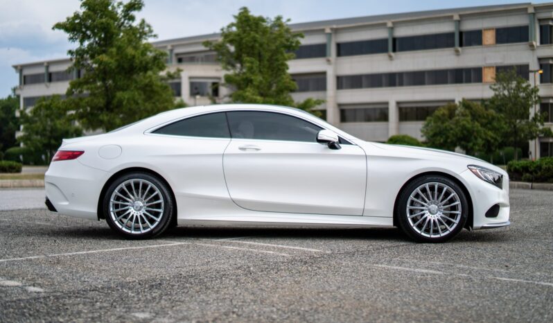 								2016 Mercedes-Benz S550 4MATIC Coupe Designo full									