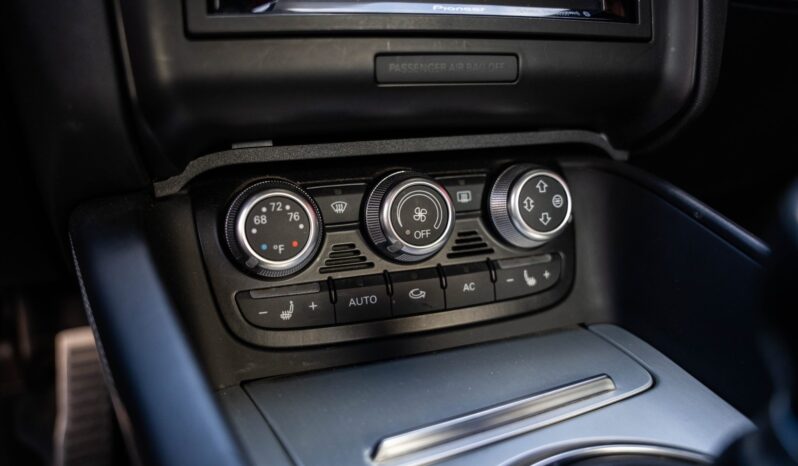 								2013 Audi TT RS 6-Speed full									