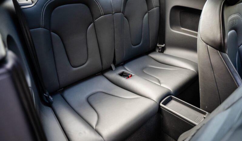 								2013 Audi TT RS 6-Speed full									