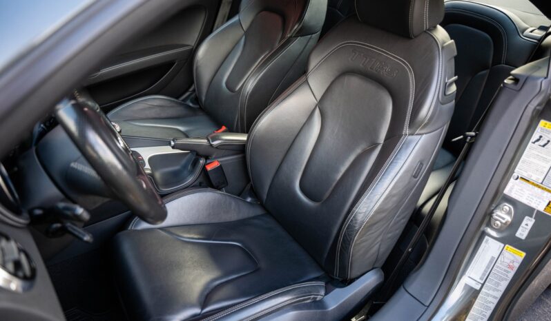 								2013 Audi TT RS 6-Speed full									