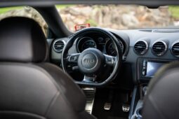 										2013 Audi TT RS 6-Speed full									