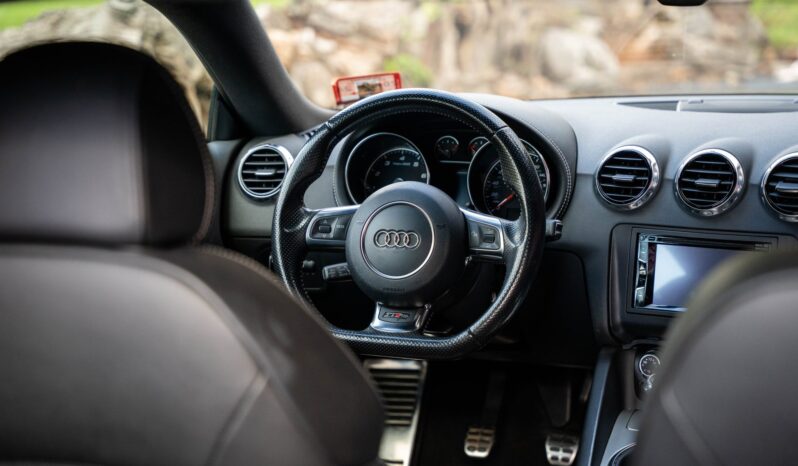 								2013 Audi TT RS 6-Speed full									