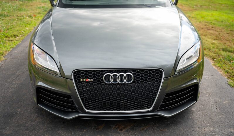 								2013 Audi TT RS 6-Speed full									