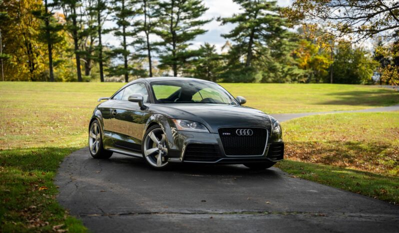 								2013 Audi TT RS 6-Speed full									