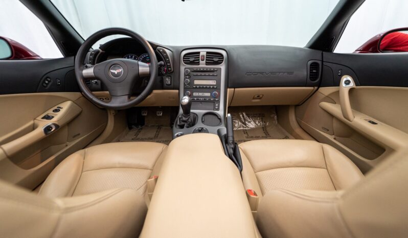 								2006 Chevrolet Corvette Convertible 6-Speed full									