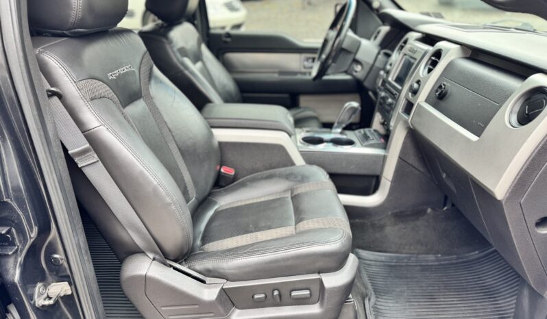 								2012 Ford F-150 SVT Raptor SuperCrew full									