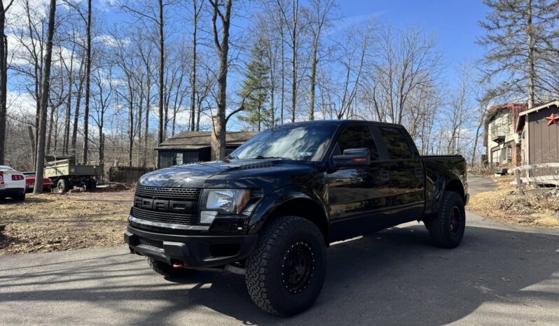 								2012 Ford F-150 SVT Raptor SuperCrew full									
