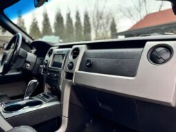 										2012 Ford F-150 SVT Raptor SuperCrew full									